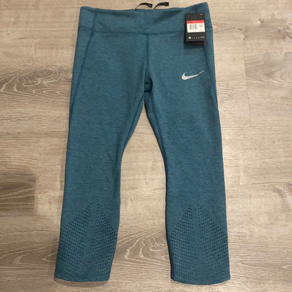 Nike Cropped Running  Tights